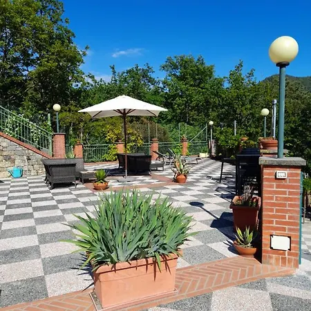 Bella Bed & Breakfast 3*